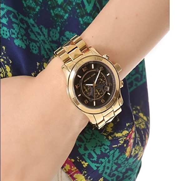 COPY - Michael Kors Pyramid Runway Watch - Picture 5 of 9